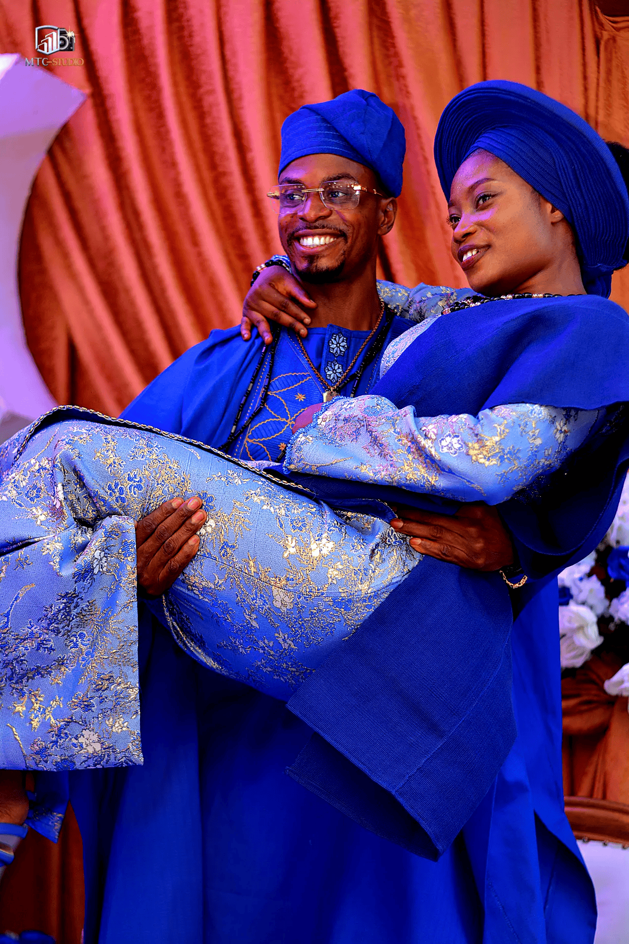 Mr and Mrs Olayemi photograph 6 in Ado-Ekiti, Ekiti State.